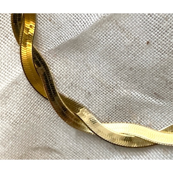 Two-Toned 925 Sterling Silver & Gold Overlay Bracelet Flat Herringbone Twist - Picture 6 of 13